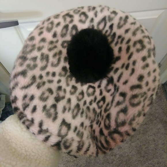 Lazy oaf leopard beret - Picture 2 of 3